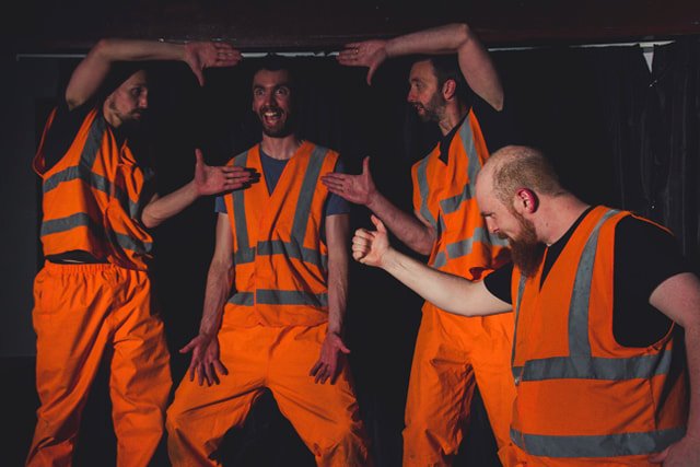 31 hours passport photo