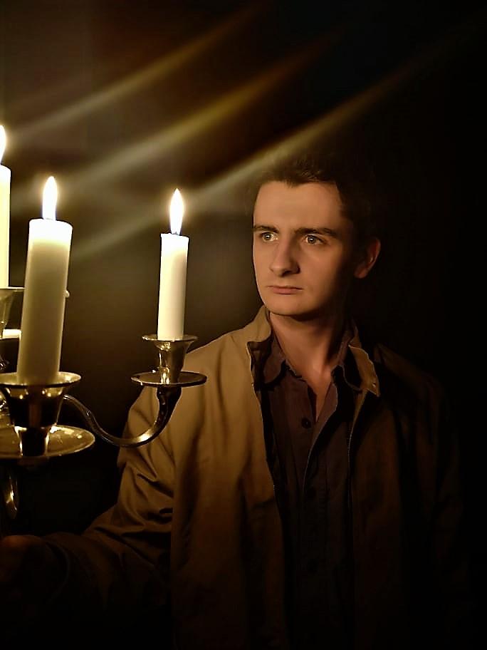 larry - veronica's room