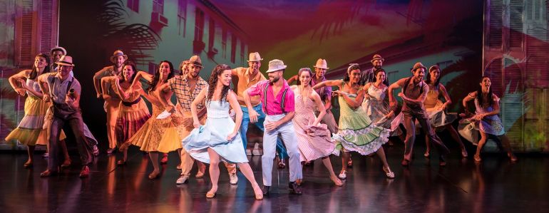 Gloria and ensemble early