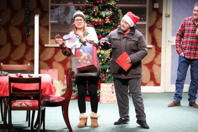 Belfast Xmas Mags and neigbour